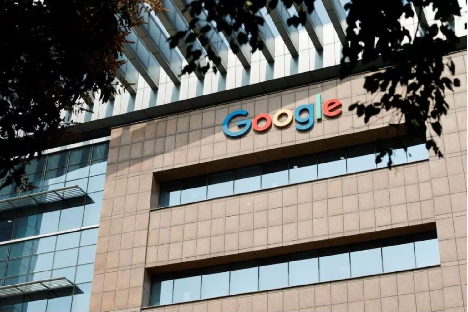 Google Removes Indian Apps for Unpaid Dues