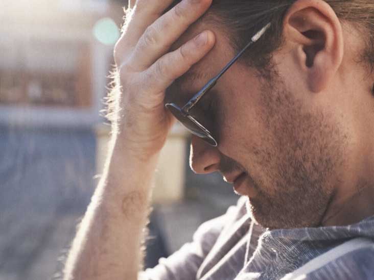 Right Sided Headache: अक्सर सताता है सिर के “राइट साइड में दर्द” तो हो जाइए सतर्क
