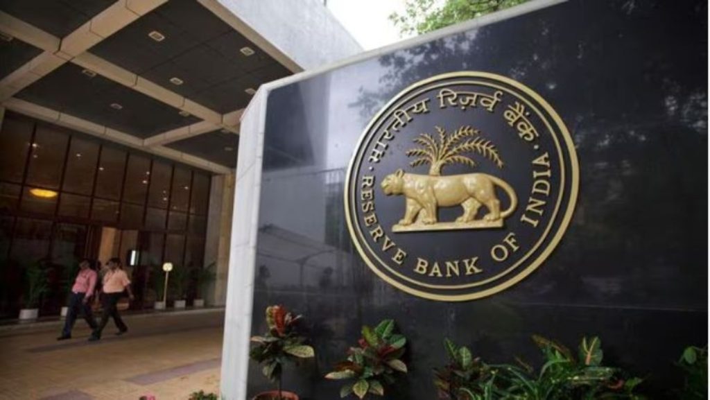 RBI Penalizes Kotak Mahindra Bank Over Issuance of Credit Cards
