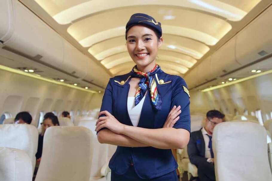 How to become an air hostess