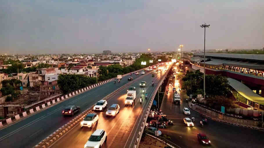 Delhi to Noida-Ghaziabad became easier