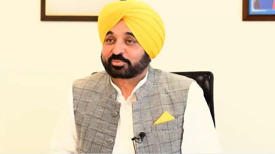 Punjab: Big gift from Mann government...offer letters given to 441 employees in Pathankot