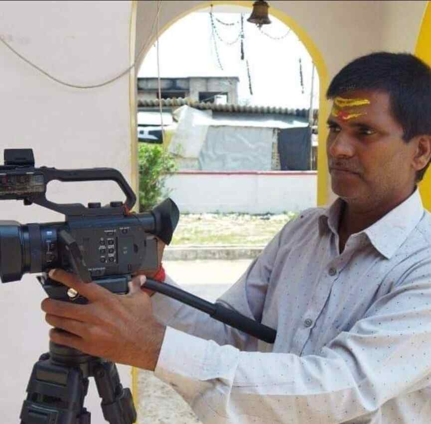 camera person rajesh tiwari is no more