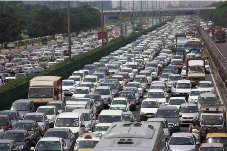 traffic jam in Noida