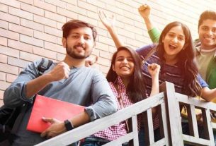 TOP 10 College in India