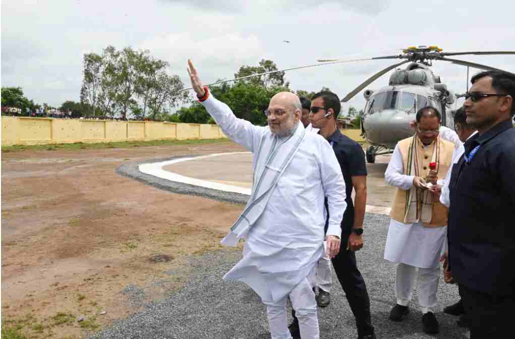 amit shah reaches raipur