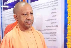 UP News: On one hand development, on the other hand faith is getting respect, said in Kashi- CM Yogi