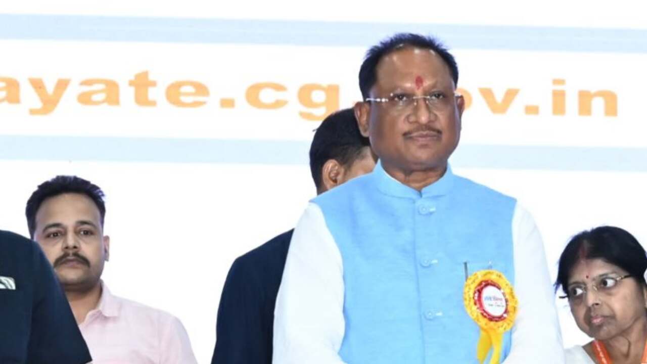 Chhattisgarh: अब श्रमिकों को 5 रुपए में मिलेगा भरपेट भोजन, बच्चों को मिलेगी अच्छी शिक्षा