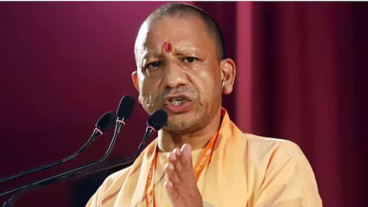 Yogi Adityanath: Yogi's statement reflects nationalism 'Power of Unity', 'If you divide, you will be divided', we will remain united and remain noble!