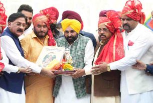 Follow the footsteps of Lord Valmiki ji to build a progressive and prosperous Punjab: Chief Minister's appeal to the people