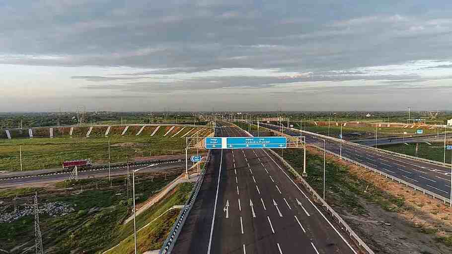 Delhi-Mumbai Expressway