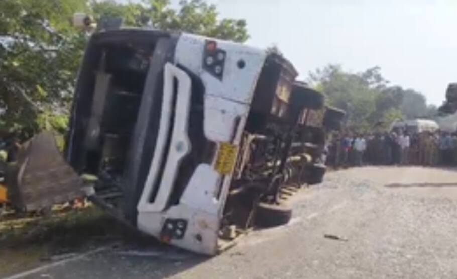 Gondia Accident