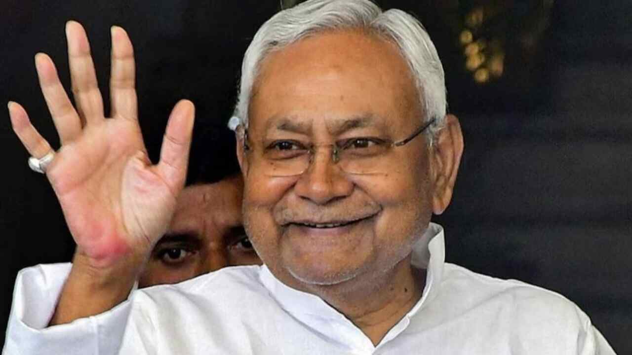 Nitish Kumar: Before Chhath, CM Nitish gave great news to the Panchayat representatives.