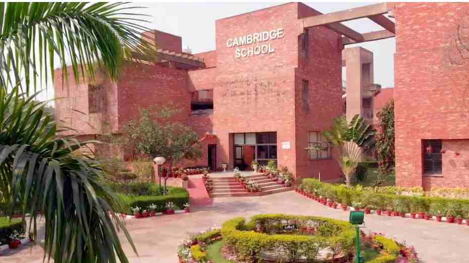 report abour cambridge school noida