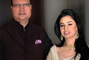 INDIA TV Chairman rajat sharma and his wife ritu dhawan enjoys Biryani