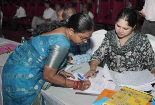 raipur Counseling process for surplus head teachers and assistant teachers begins
