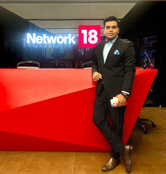 New journey, new identity: Anchor Vikas Saxena now with News18 UP/UK