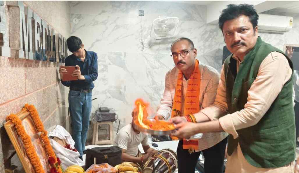 Devotion resonated in Noida Media Club, Sunderkand recitation took place