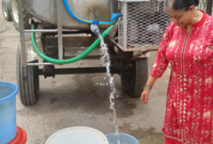 Water crisis in noida sector 22
