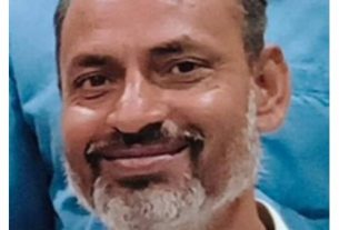 Senior journalist Shyam Mohan Dandotiya was bitten by a cobra and died during treatment