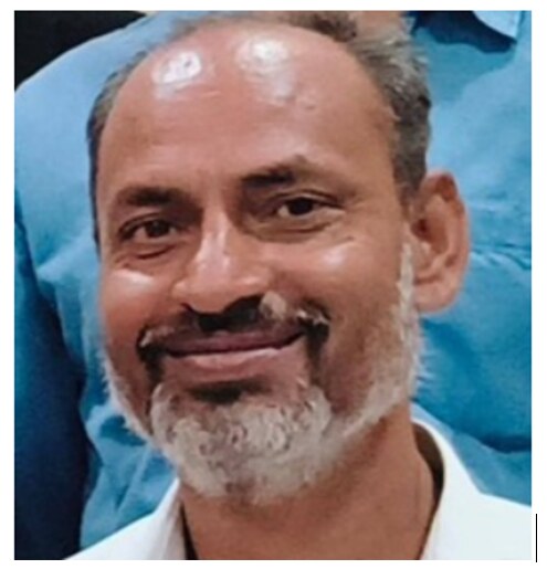 Senior journalist Shyam Mohan Dandotiya was bitten by a cobra and died during treatment