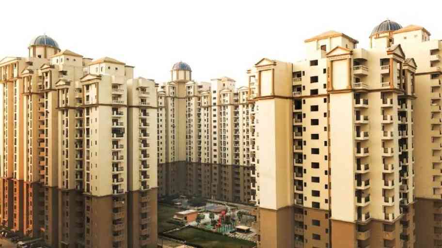 Eros Sampoornam Society, builder's hooliganism, power and other facilities cut off
