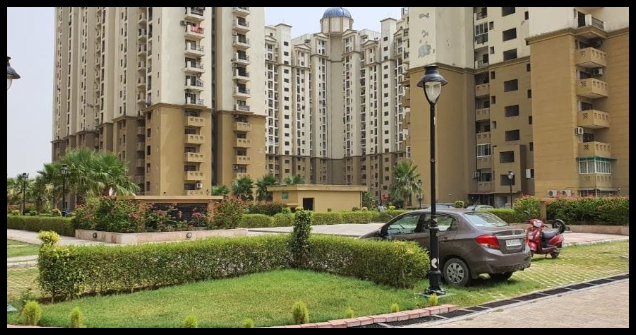 Greater Noida west