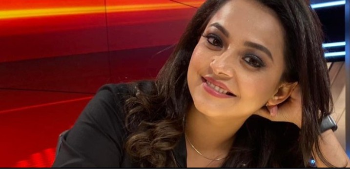 Senior anchor Shikha Thakur joins Zee News!