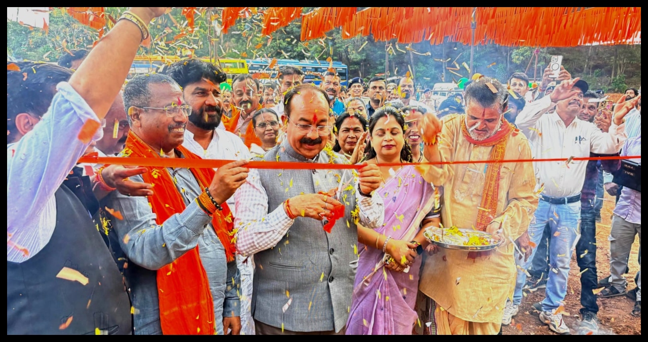 Chhattisgarh News: किरंदुल में 7.19 करोड़ रुपये के विकास कार्यों का लोकार्पण, उप मुख्यमंत्री अरुण साव ने दी नई सौगातें