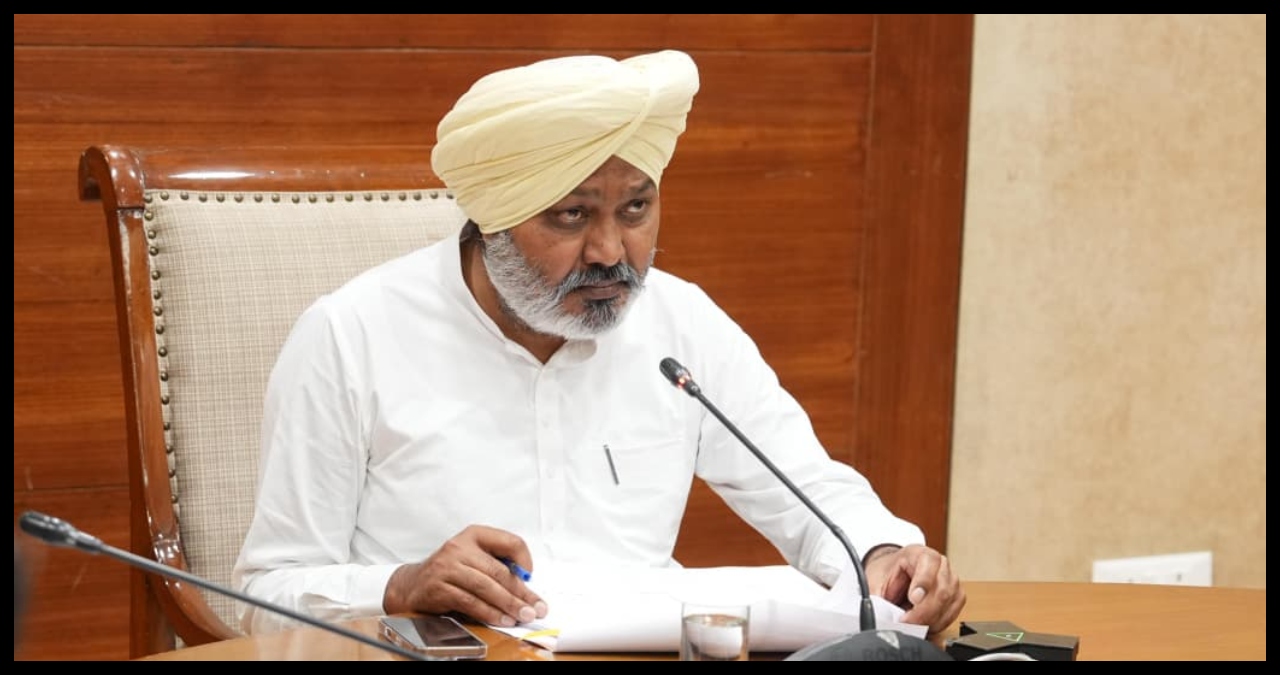 Punjab News: पंजाब में कर चोरी के खिलाफ बड़ी कार्रवाई, 4.35 करोड़ रुपये का माल जब्त