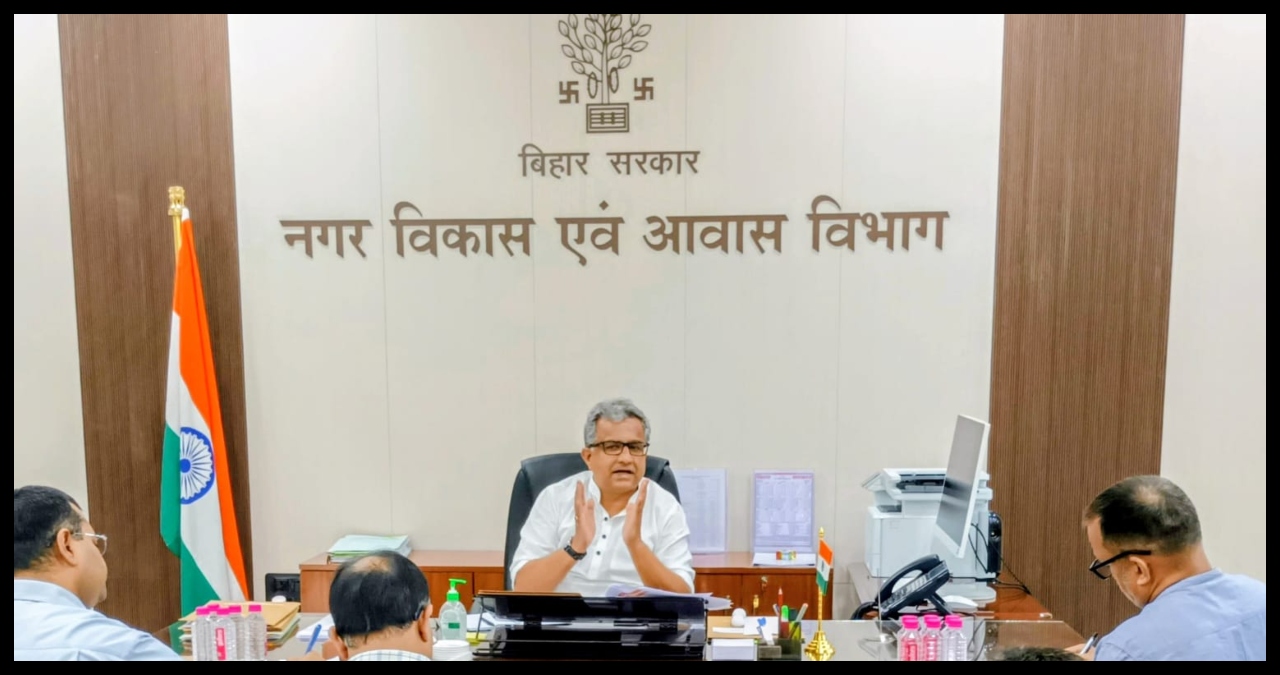 Bihar News: शिकायतों के निपटारे में देरी बर्दाश्त नहीं, दोषी अधिकारियों पर होगी कार्रवाई: नीतीश मिश्रा
