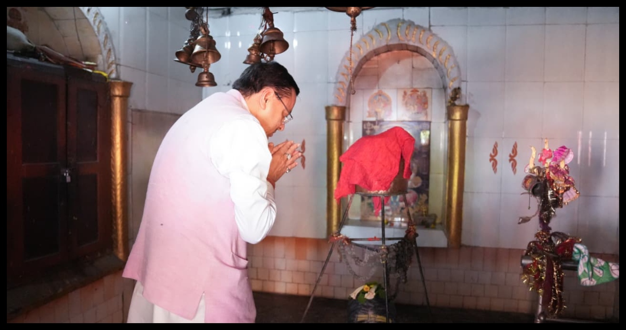 Uttrakhand News: खटीमा में मुख्यमंत्री धामी ने भगवान भोलेनाथ और महाबली हनुमान की प्रतिमाओं का किया अनावरण
